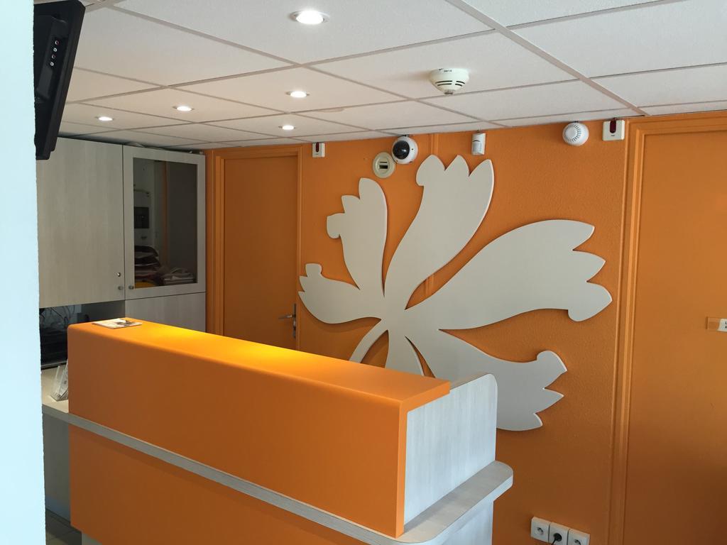 Premiere Classe Toulouse Sud - Portet Exterior photo